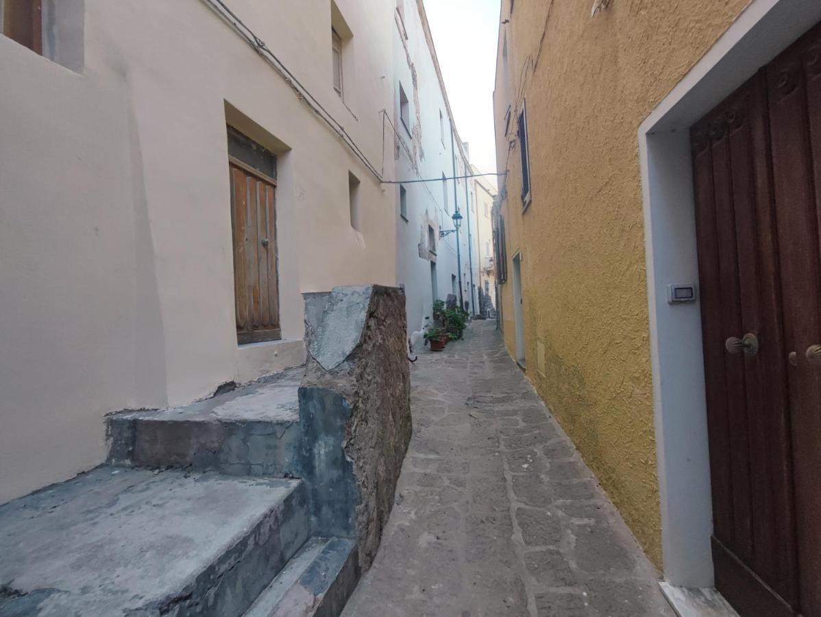 Bed and Breakfast Residenza Nel Borgo L'Appusentu Castelsardo Exteriér fotografie